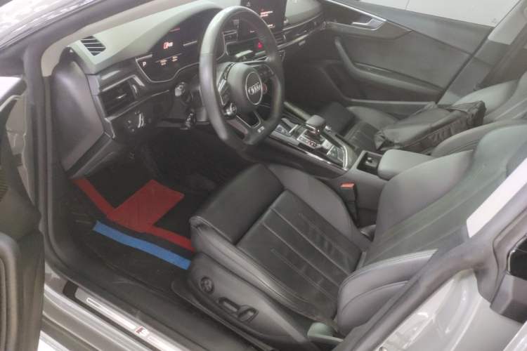 Used Audi A5 2022 Sportback 40 TFSI Stylish and Elegant Model Left Front Seat