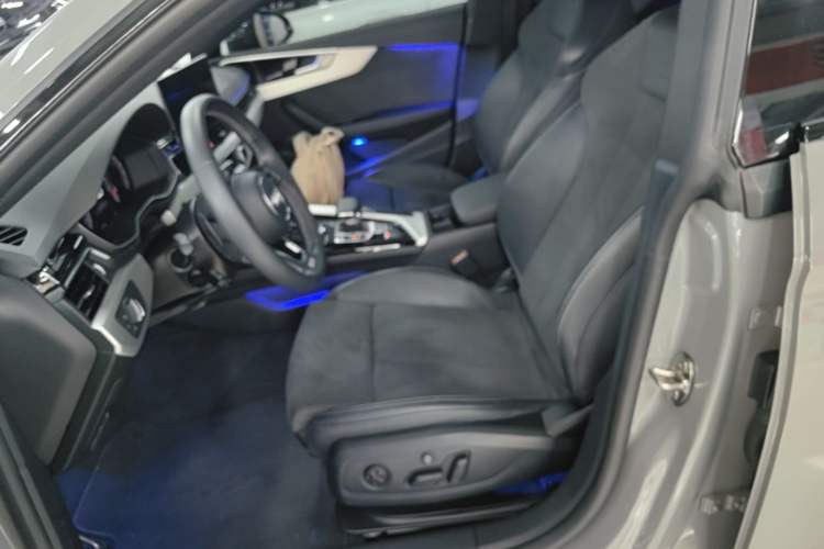 Used Audi A5 2022 Sportback 40 TFSI Stylish and Elegant Model Left Front Seat
