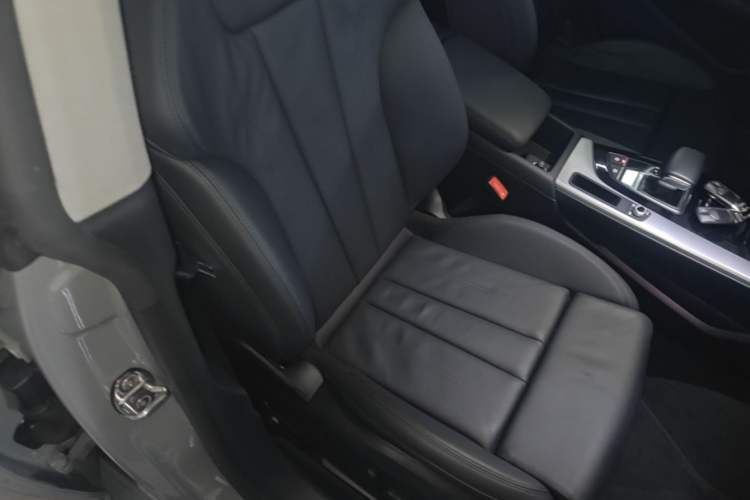 Used Audi A5 2022 Sportback 40 TFSI Fashionable and Dynamic Model Right Front Seat