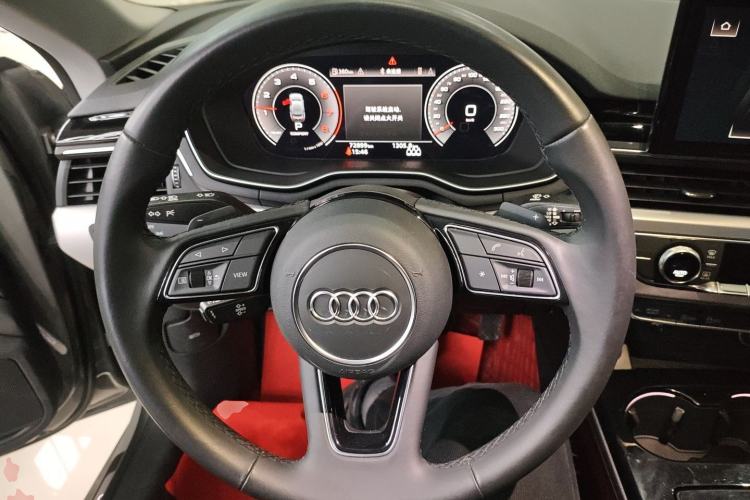 Used Audi A5 2022 Sportback 40 TFSI Fashionable and Dynamic Model Steering Wheel