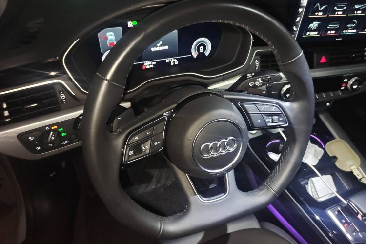Used Audi A5 2022 Coupe 40 TFSI Fashion Dynamic Model Steering Wheel
