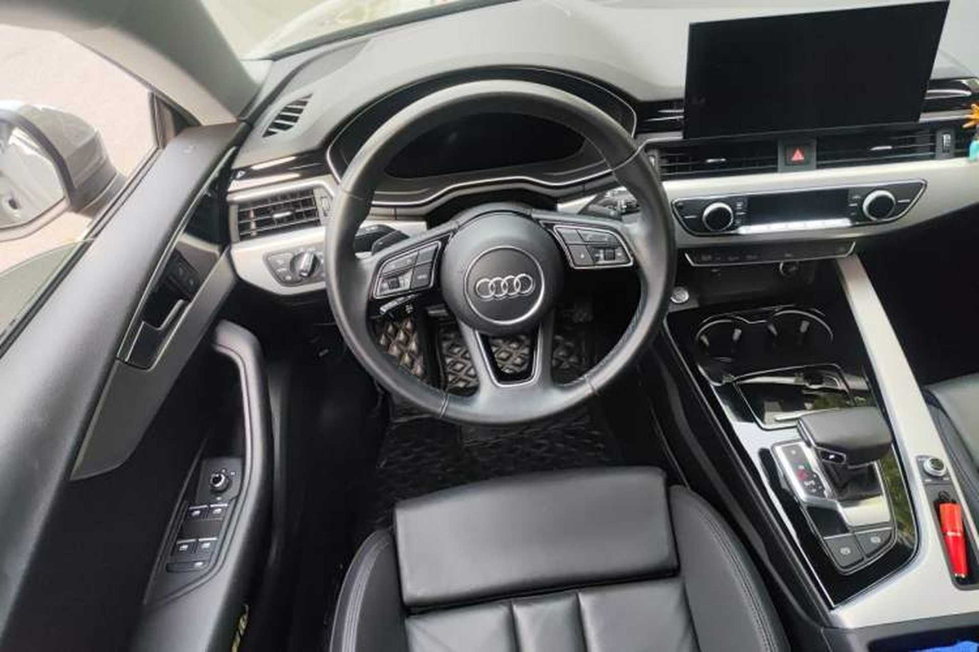 Used Audi A5 2022 Sportback 40 TFSI Fashionable and Dynamic Model Steering Wheel