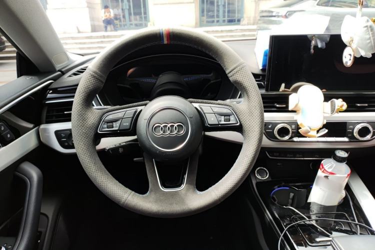 Used Audi A5 2022 Sportback 40 TFSI quattro Luxury Dynamic Model Steering Wheel