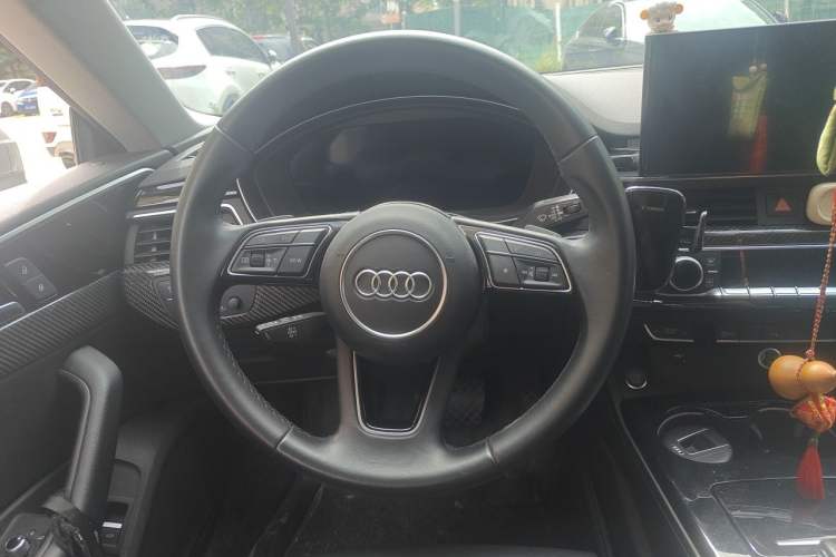 Used Audi A5 2022 Sportback 40 TFSI Fashionable and Dynamic Model Steering Wheel