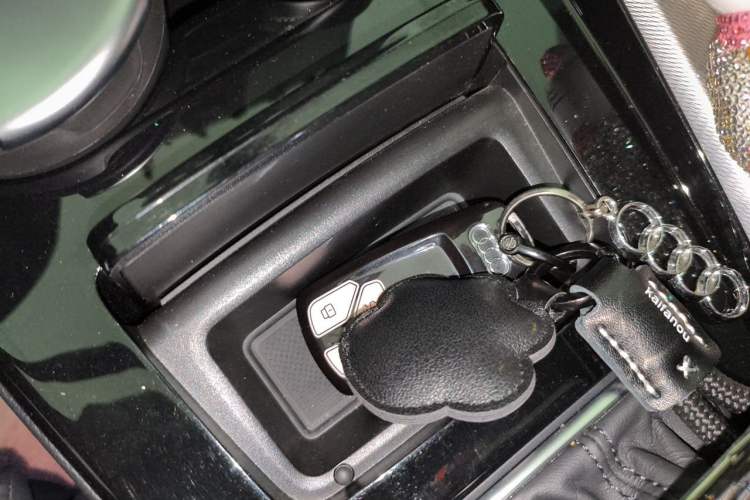 Used Audi A5 2022 Sportback 40 TFSI Fashionable and Dynamic Model Vehicle Key