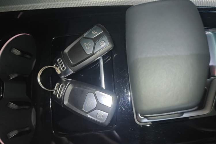 Used Audi A5 2022 Sportback 40 TFSI Fashionable and Dynamic Model Vehicle Key