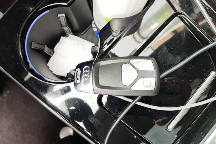 Used Audi A5 2022 Sportback 40 TFSI quattro Luxury Dynamic Model Vehicle Key