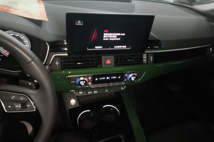 Used Audi A5 2022 Coupe 40 TFSI Fashion Dynamic Model Audio And AC Panel