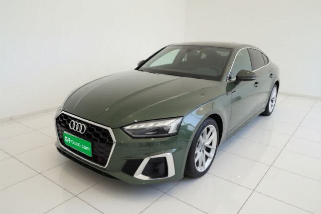 Ojetý Audi A5 2022 Sportback 40 TFSI Fashionable and Dynamic Model