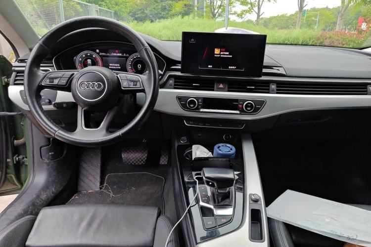 Used Audi A5 2022 Sportback 40 TFSI Fashionable and Dynamic Model Center Console