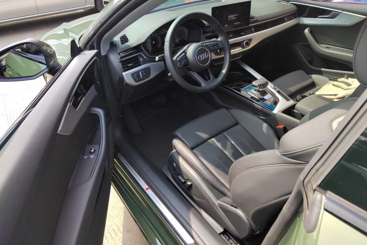 Used Audi A5 2022 Coupe 40 TFSI Fashion Dynamic Model Driver Seat