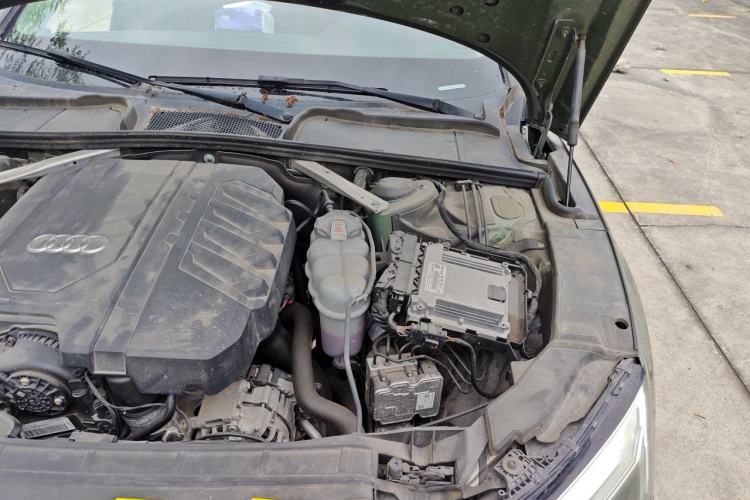 Used Audi A5 2022 Sportback 40 TFSI Fashionable and Dynamic Model Engine Bay Left