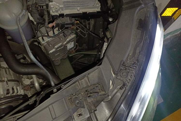 Used Audi A5 2022 Sportback 40 TFSI Stylish and Elegant Model Engine Bay Left