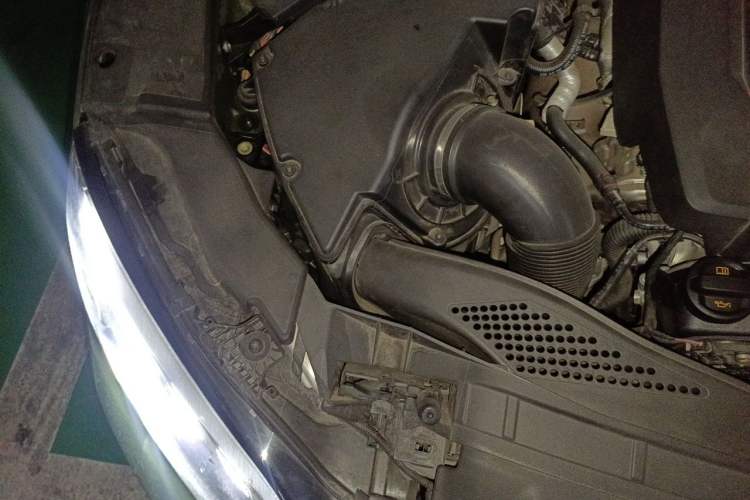 Used Audi A5 2022 Sportback 40 TFSI Stylish and Elegant Model Engine Bay Right