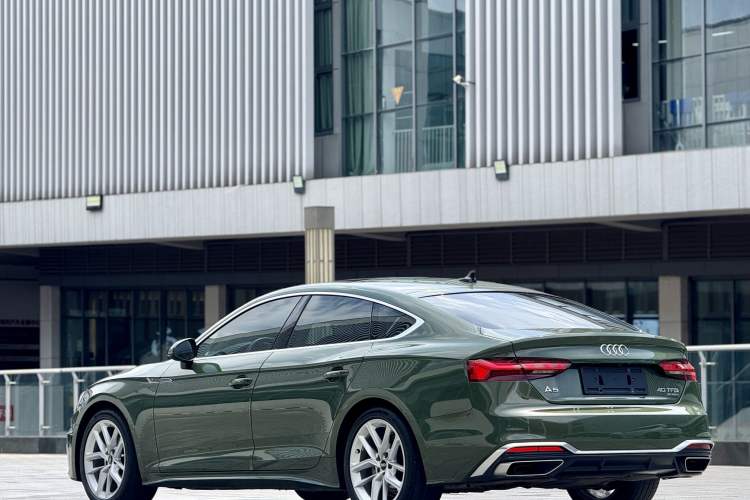 Used Audi A5 2022 Sportback 40 TFSI Stylish and Elegant Model Exterior 4