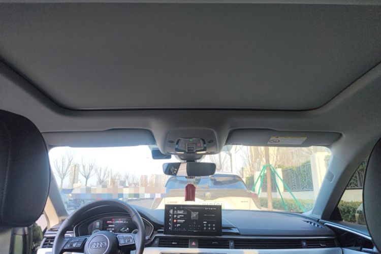 Used Audi A5 2022 Sportback 40 TFSI quattro Luxury Dynamic Model Headliner