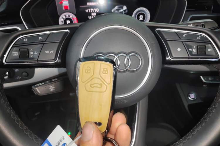 Used Audi A5 2022 Sportback 40 TFSI Stylish and Elegant Model Interior 1