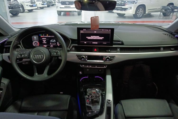 Used Audi A5 2022 Sportback 40 TFSI Stylish and Elegant Model Interior 2
