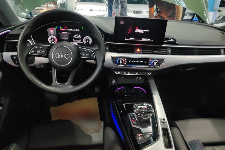 Used Audi A5 2022 Sportback 40 TFSI Stylish and Elegant Model Interior 2