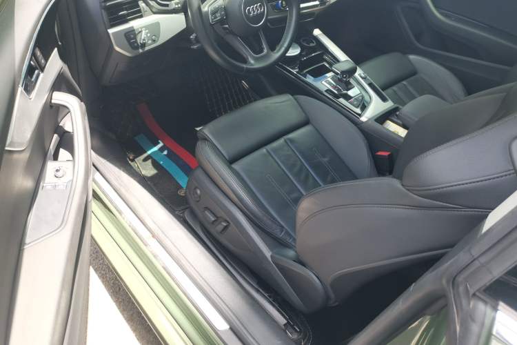 Used Audi A5 2022 Coupe 40 TFSI Fashion Dynamic Model Interior 3