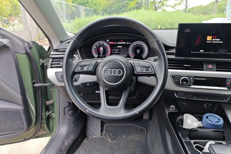 Used Audi A5 2022 Sportback 40 TFSI Fashionable and Dynamic Model Steering Wheel