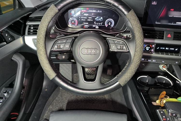 Used Audi A5 2022 Sportback 40 TFSI Fashionable and Dynamic Model Steering Wheel