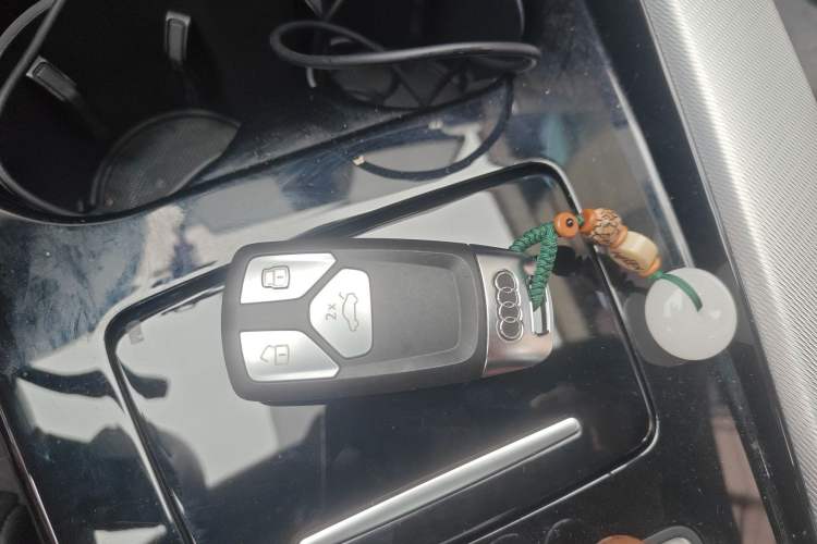Used Audi A5 2022 Sportback 40 TFSI Fashionable and Dynamic Model Vehicle Key