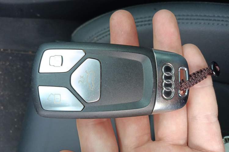 Used Audi A5 2022 Sportback 40 TFSI Fashionable and Dynamic Model Vehicle Key
