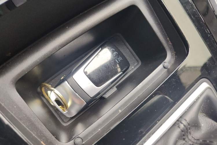 Used Audi A5 2022 Cabriolet 40 TFSI Fashion Dynamic Model Vehicle Key