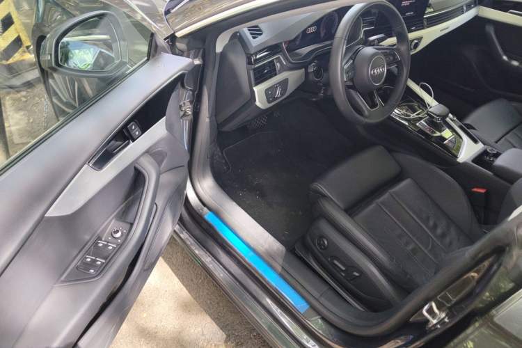 Used Audi A5  Driver Seat