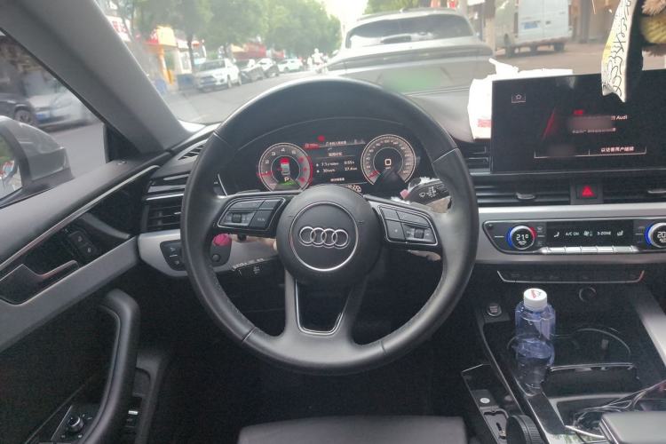 Used Audi A5 2022 Sportback 40 TFSI Fashionable and Dynamic Model Steering Wheel