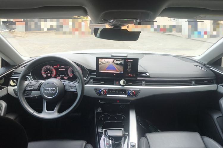 Used Audi A5 2022 Sportback 40 TFSI Fashionable and Dynamic Model Center Console