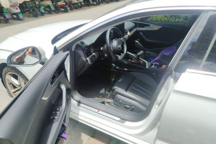 Used Audi A5 2022 Sportback 40 TFSI Fashionable and Dynamic Model Driver Seat