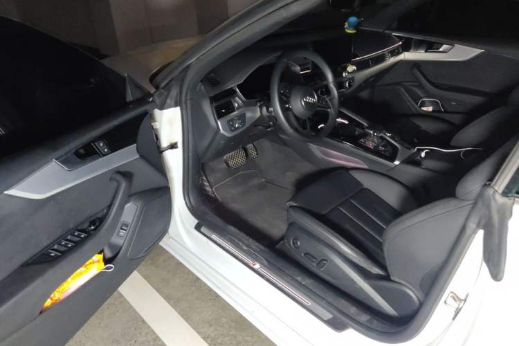Used Audi A5 2022 Cabriolet 40 TFSI Fashion Dynamic Model Driver Seat