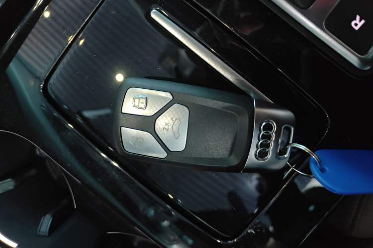 Used Audi A5 2022 Sportback 40 TFSI Stylish and Elegant Model Interior 1