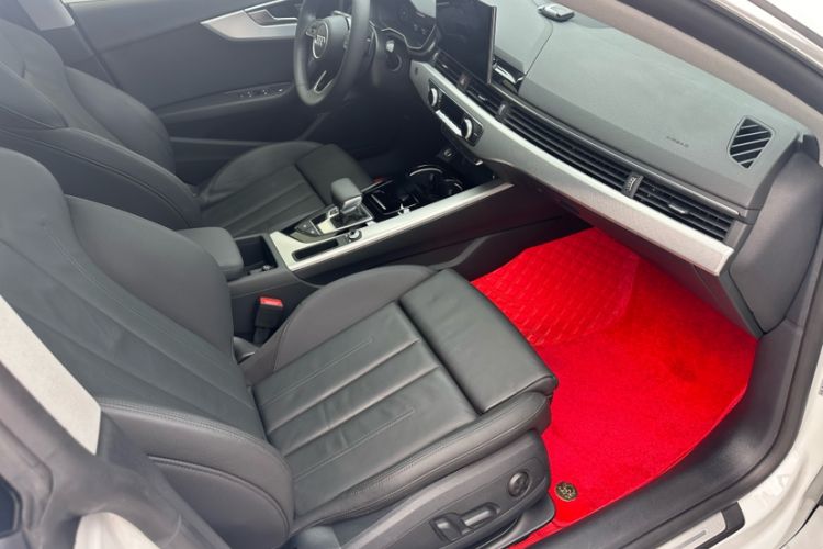 Used Audi A5 2022 Sportback 40 TFSI Fashionable and Dynamic Model Interior 14
