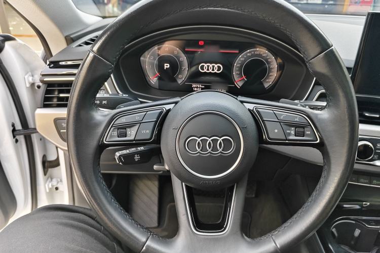 Used Audi A5 2022 Sportback 40 TFSI Fashionable and Dynamic Model Interior 2