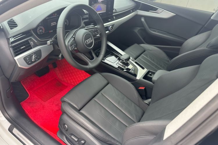 Used Audi A5 2022 Sportback 40 TFSI Fashionable and Dynamic Model Interior 5