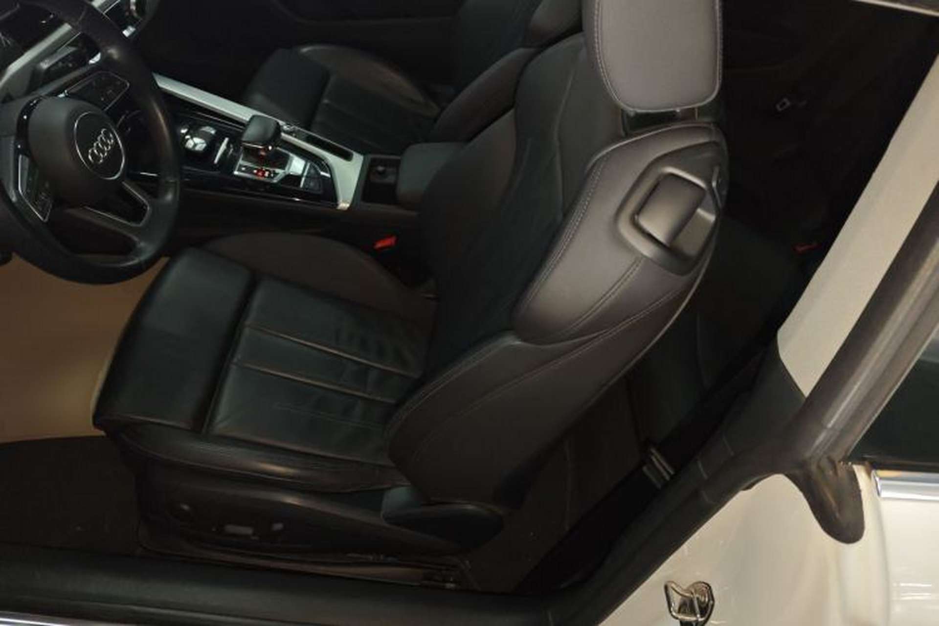 Used Audi A5 2022 Coupe 40 TFSI Fashion Dynamic Model Left Front Seat
