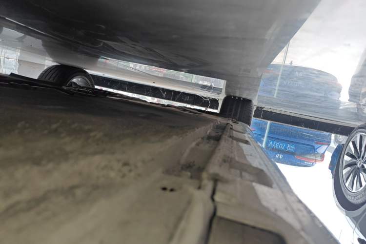 Used Audi A5 2022 Sportback 40 TFSI Stylish and Elegant Model Right Side Sill