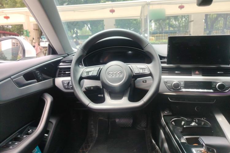 Used Audi A5 2022 Sportback 40 TFSI Fashionable and Dynamic Model Steering Wheel