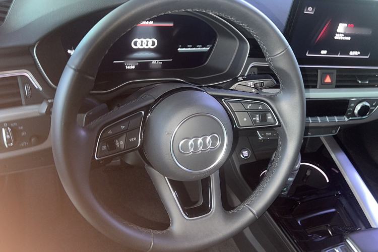 Used Audi A5 2022 Sportback 40 TFSI Fashionable and Dynamic Model Steering Wheel