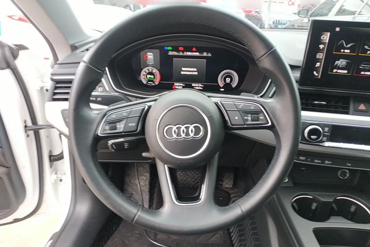 Used Audi A5 2022 Sportback 40 TFSI Fashionable and Dynamic Model Steering Wheel