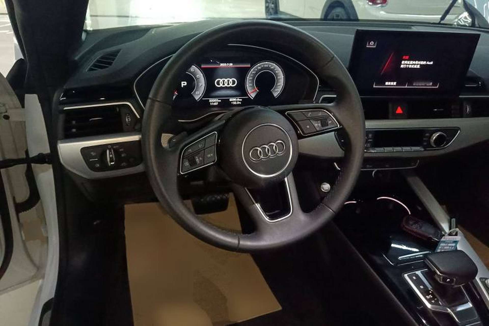 Used Audi A5 2022 Cabriolet 40 TFSI Fashion Dynamic Model Steering Wheel