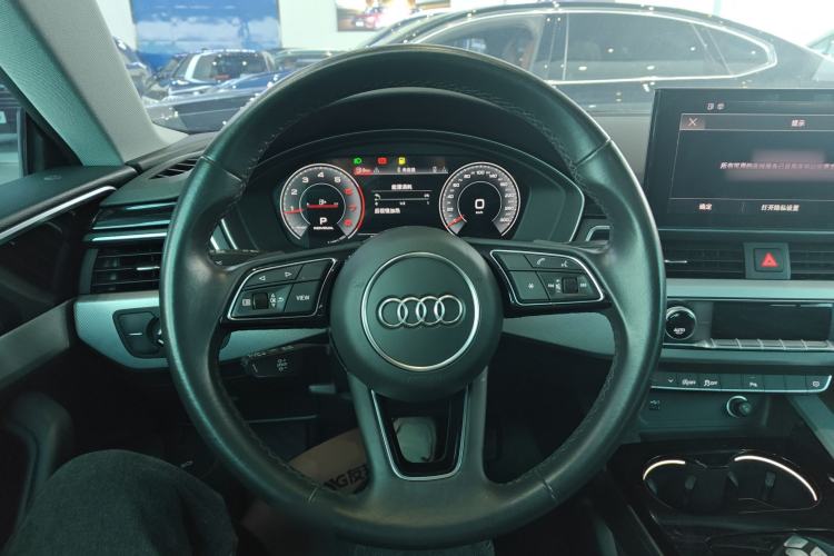 Used Audi A5 2022 Sportback 40 TFSI Stylish and Elegant Model Steering Wheel