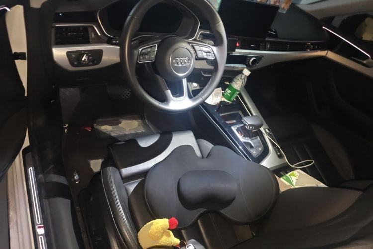 Used Audi A5 2023 Coupe 40 TFSI Fashionable and Dynamic Model Center Console