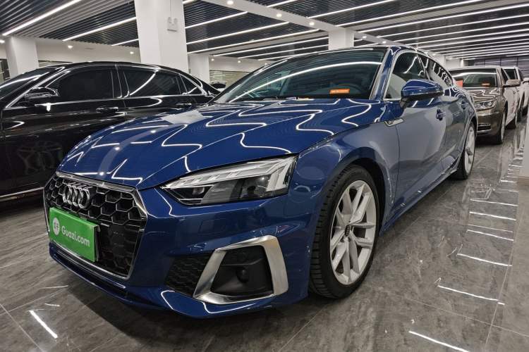 Used Audi A5 2023 Sportback 40 TFSI Fashionable and Dynamic Model Guazi used car, China used car export, Used car for sale, Used cars, Cheapest cars for sale