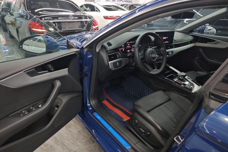 Used Audi A5 2023 Sportback 40 TFSI Fashionable and Dynamic Model Driver Seat