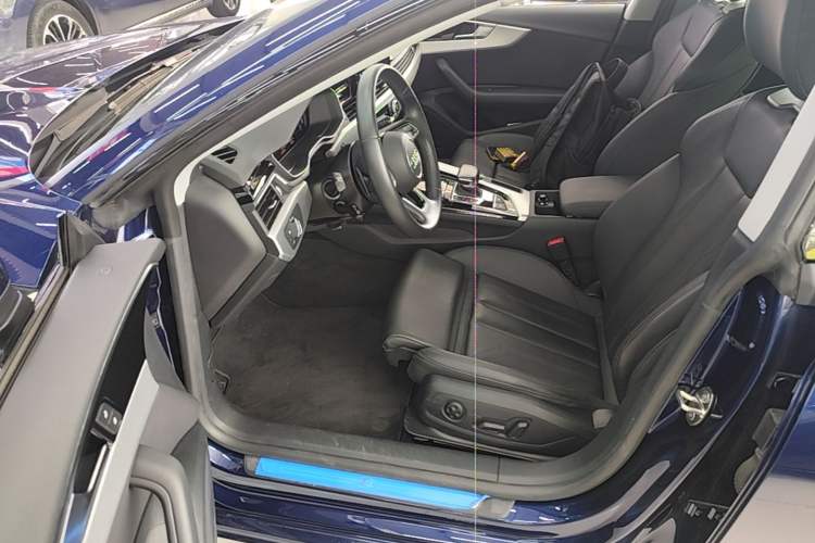 Used Audi A5 2023 Sportback 40 TFSI Fashionable and Dynamic Model Driver Seat