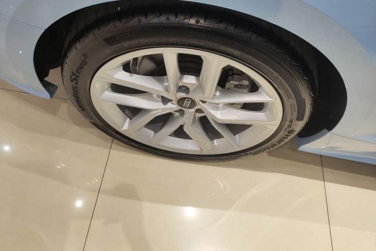 Used Audi A5 2023 Coupe 40 TFSI Fashionable and Dynamic Model Exterior 2